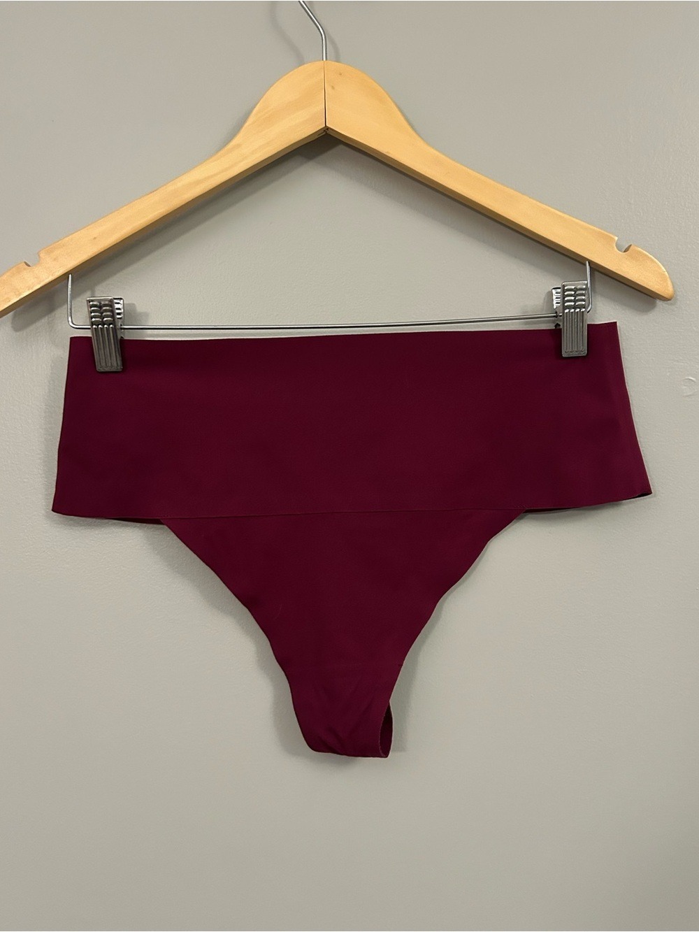 SPANX XL Seamless High-Waist Thong Bikini Bottom - Wine Berry